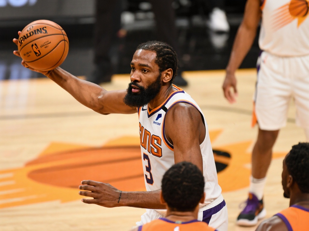 杜兰特虽能在场上展现统治力，但篮球毕竟是